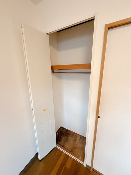 ホワイトレジデンスの物件内観写真