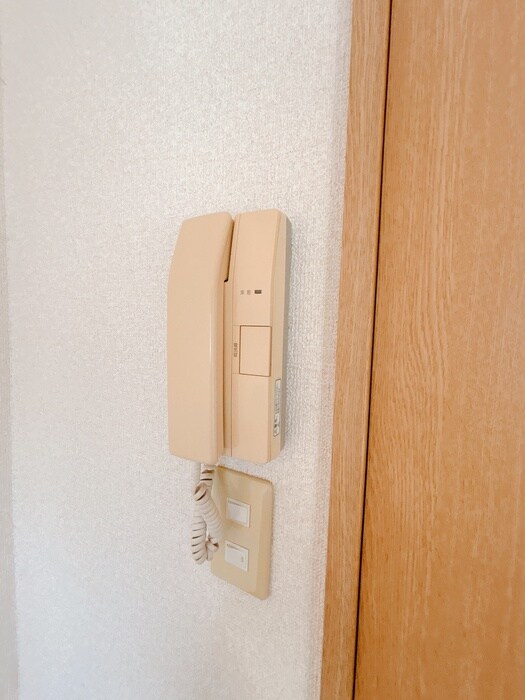 ホワイトレジデンスの物件内観写真