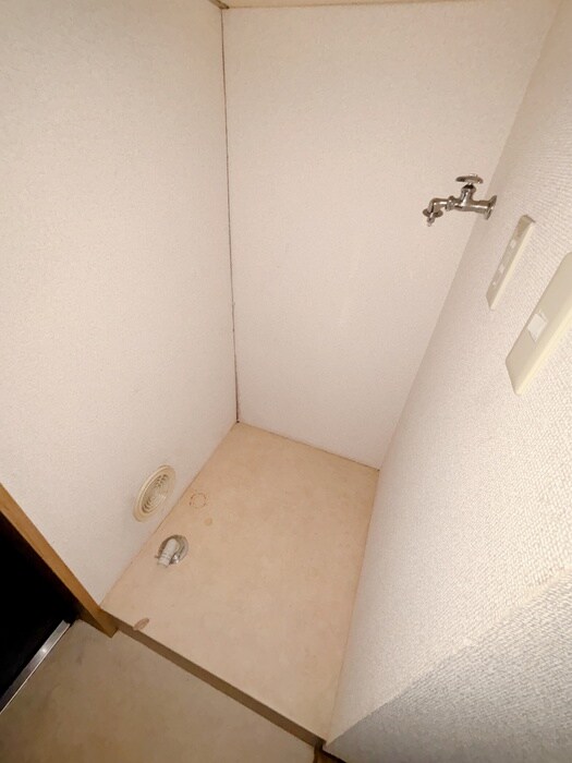 ホワイトレジデンスの物件内観写真