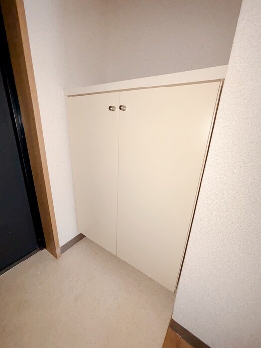 ホワイトレジデンスの物件内観写真