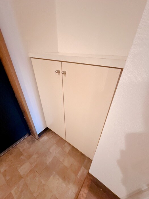 ホワイトレジデンスの物件内観写真