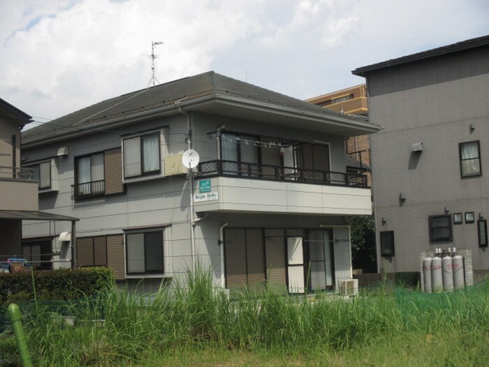 ハイツ・バ－ディの物件外観写真