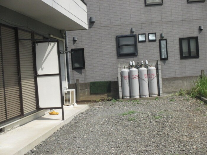 ハイツ・バ－ディの物件外観写真