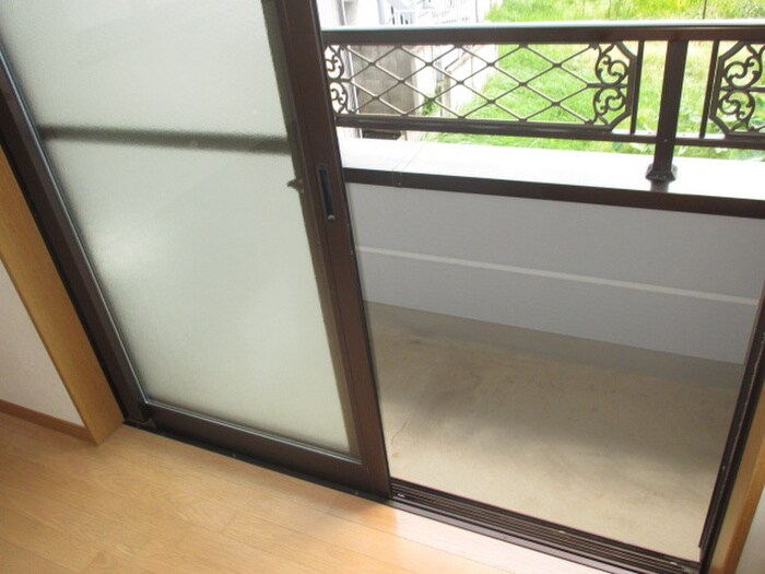 ハイツ・バ－ディの物件内観写真