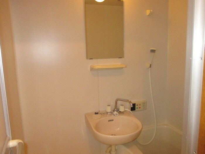 ハイツ・バ－ディの物件内観写真