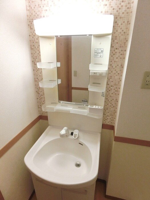 コンフォ－ト宮本の物件内観写真