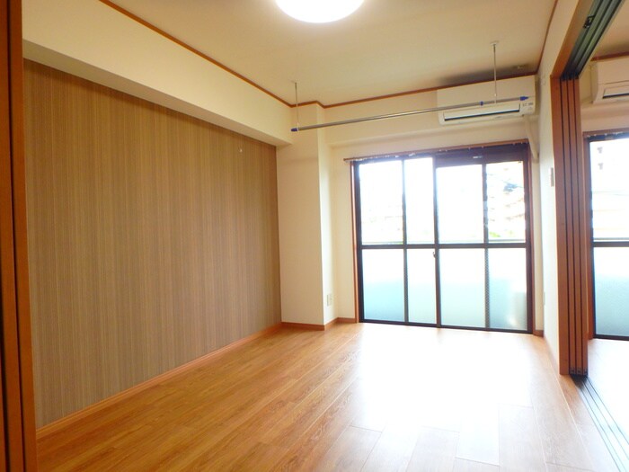 ルミエ－ルの物件内観写真