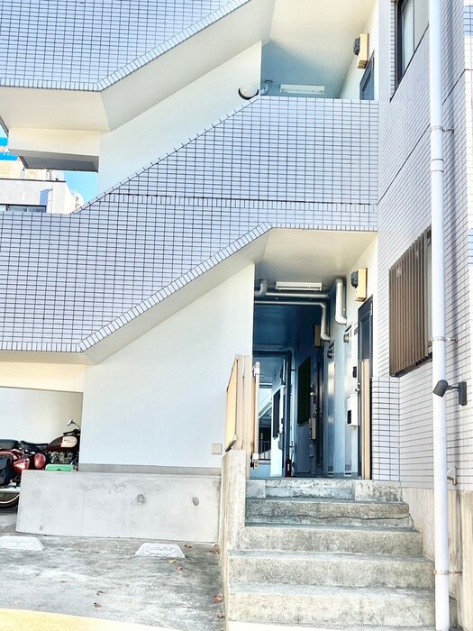 ルミエ－ルの物件外観写真