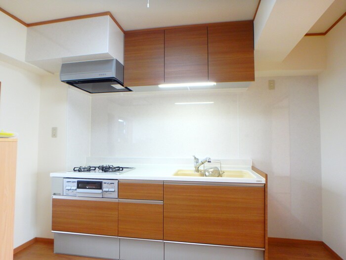 ルミエ－ルの物件内観写真