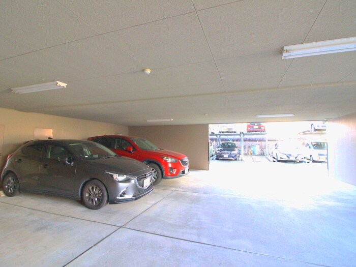 レアルコ－トの物件外観写真