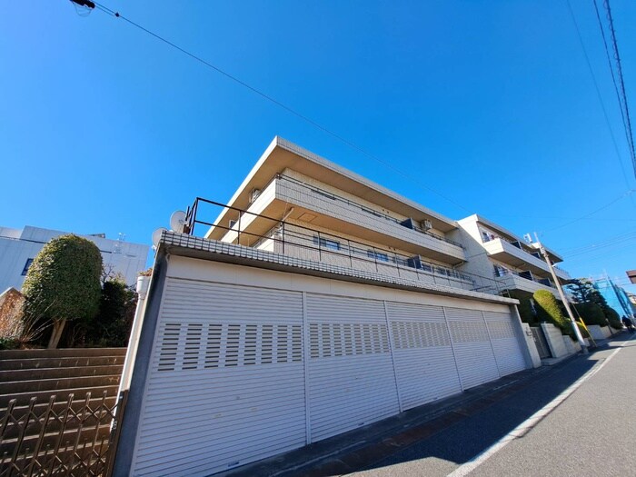 フォルム上井草の物件外観写真