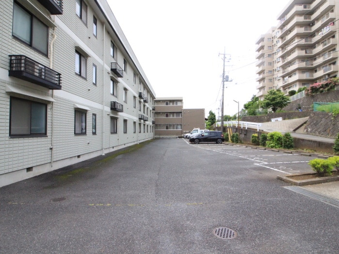 緑風館の物件外観写真