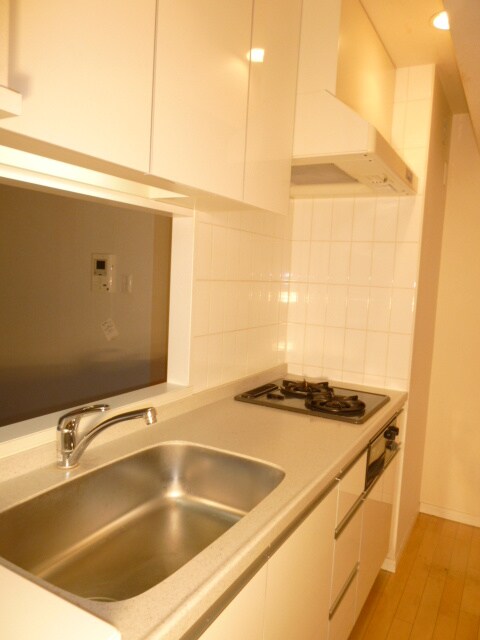 ルクレ新川レジデンスの物件内観写真