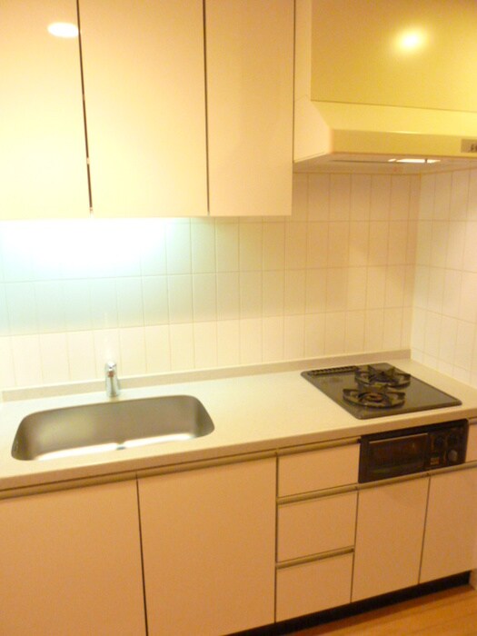 ルクレ新川レジデンスの物件内観写真