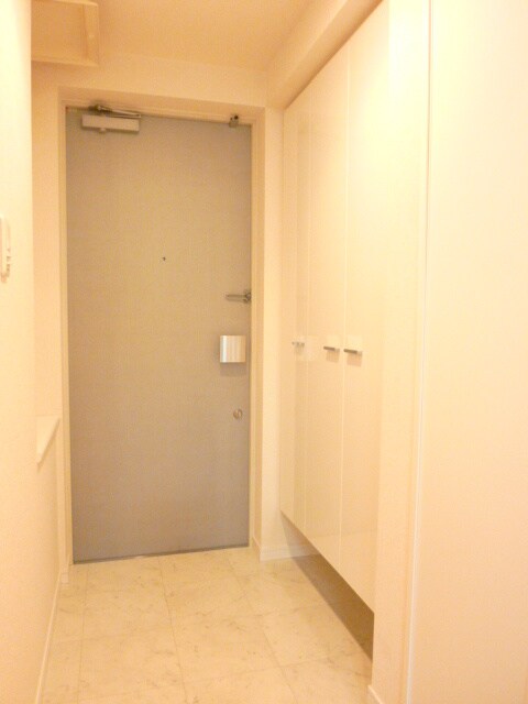 ルクレ新川レジデンスの物件内観写真