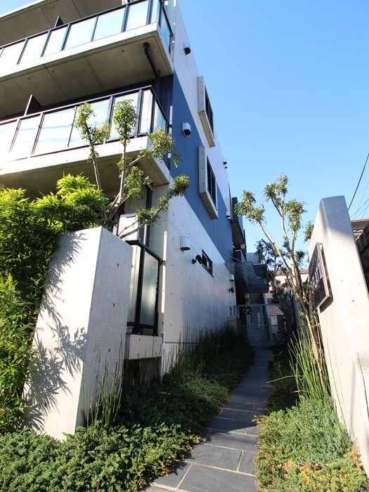 Ｓ・ＦＬＡＴⅡの物件外観写真