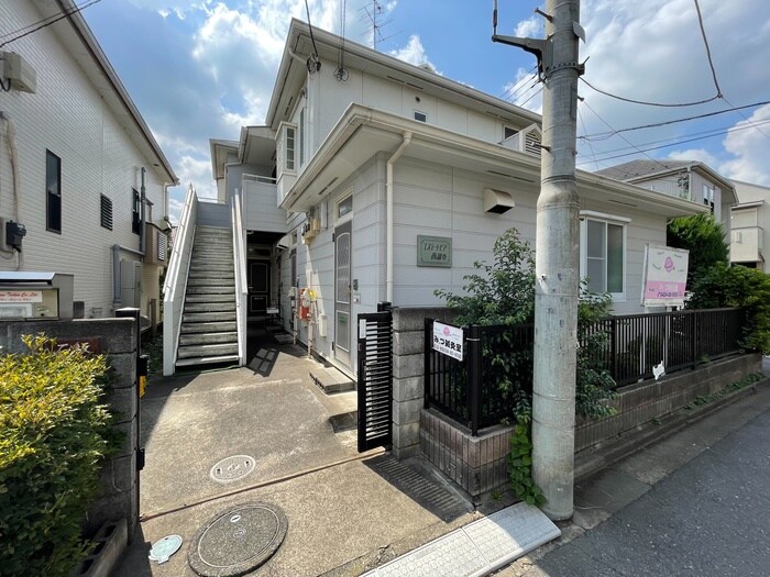 エステ－トピア西調布の物件外観写真