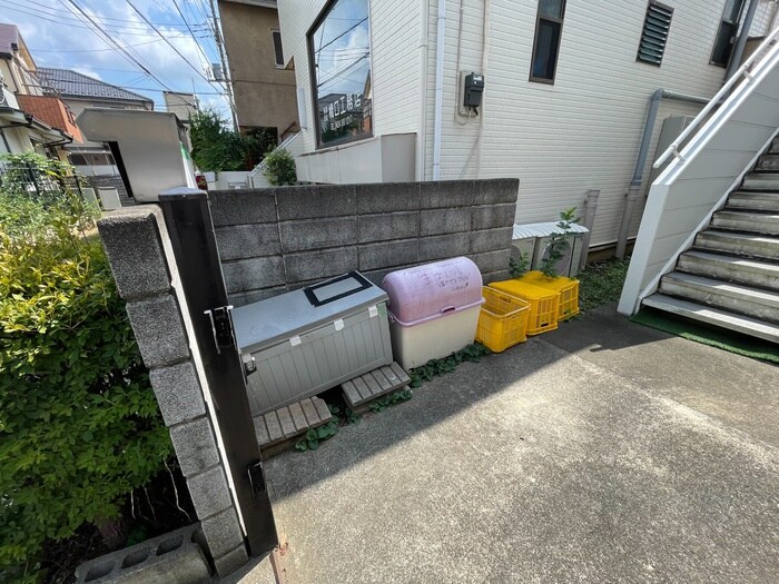 エステ－トピア西調布の物件外観写真