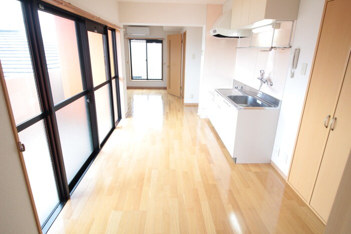 フォルトゥ－ナの物件内観写真