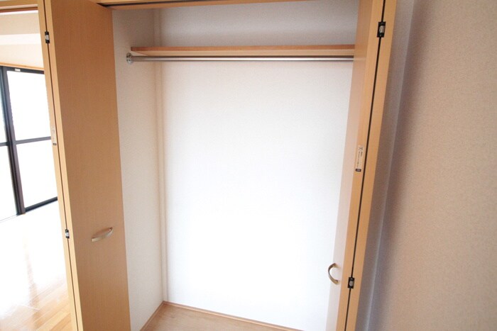 フォルトゥ－ナの物件内観写真