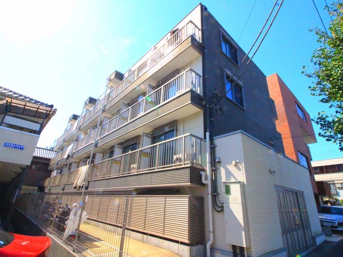 フィエルテの物件外観写真