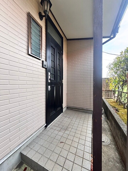 上柏尾町テラスハウスの物件外観写真