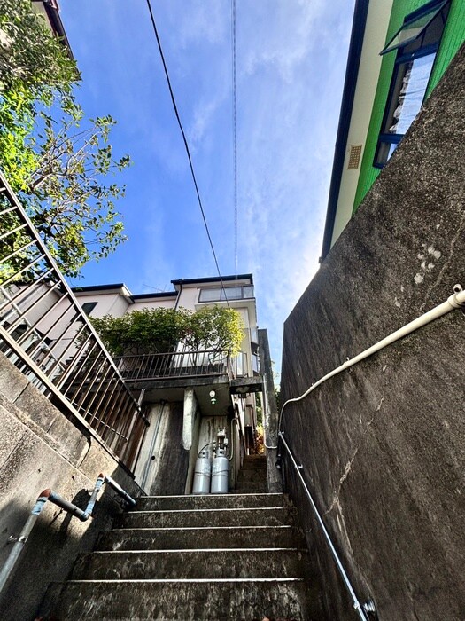 上柏尾町テラスハウスの物件外観写真