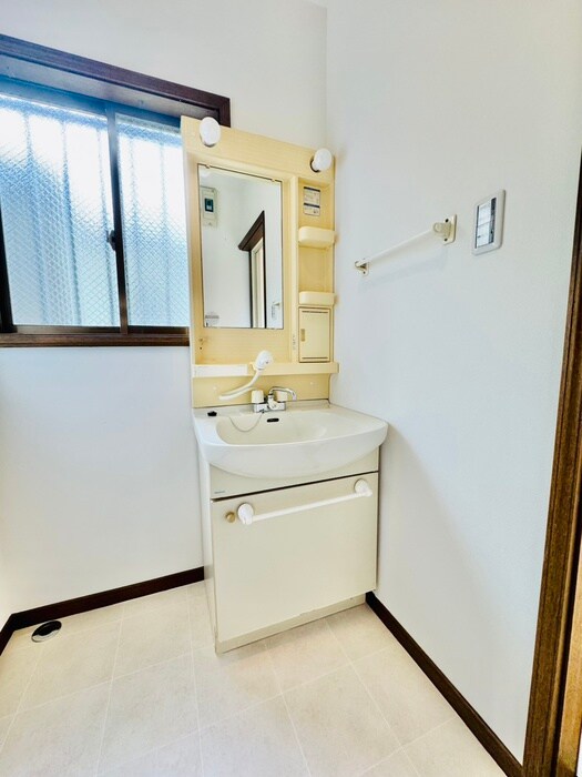 上柏尾町テラスハウスの物件内観写真