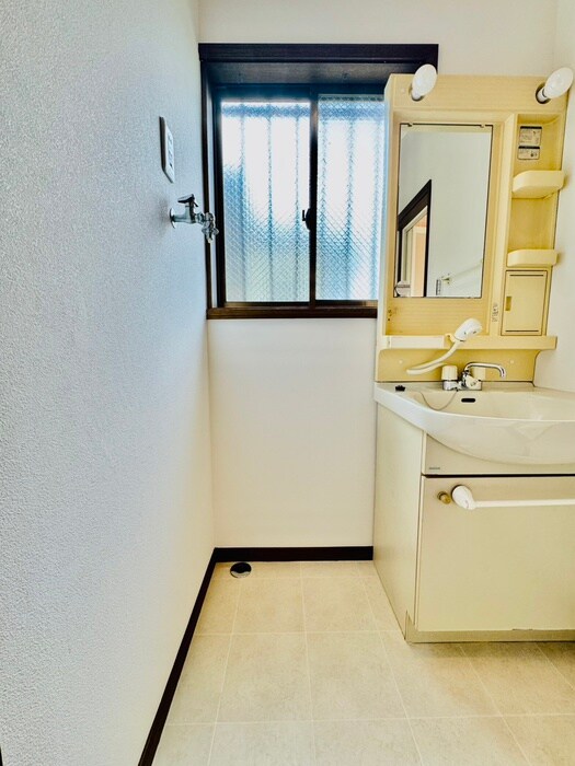 上柏尾町テラスハウスの物件内観写真