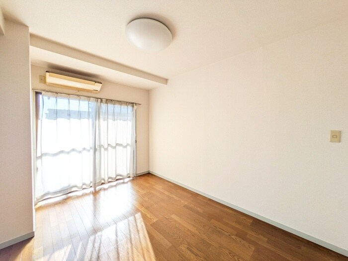 江藤マンションの物件内観写真