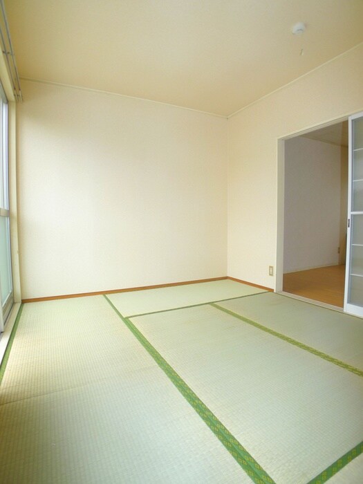 臣司第２ハイツの物件内観写真