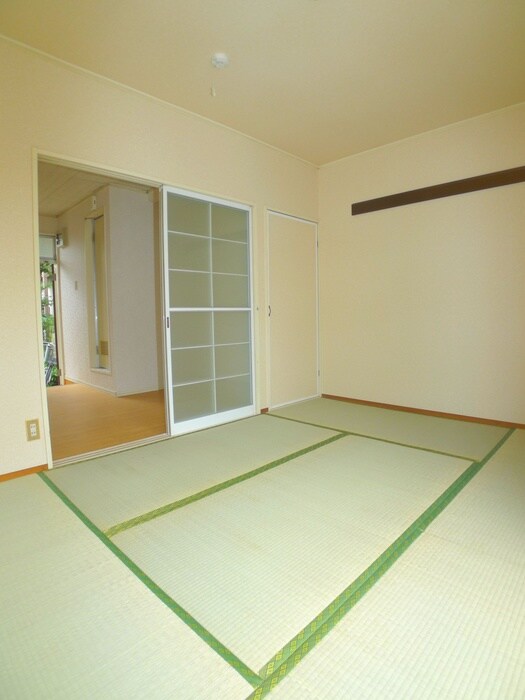 臣司第２ハイツの物件内観写真