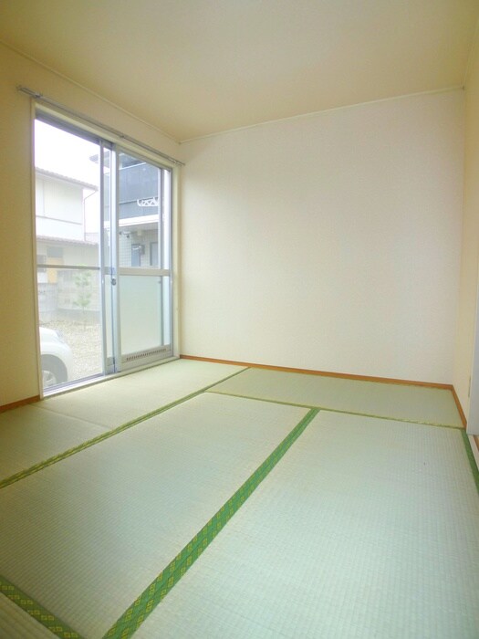 臣司第２ハイツの物件内観写真