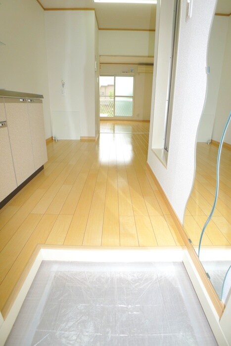 東船メゾンアイＢの物件内観写真