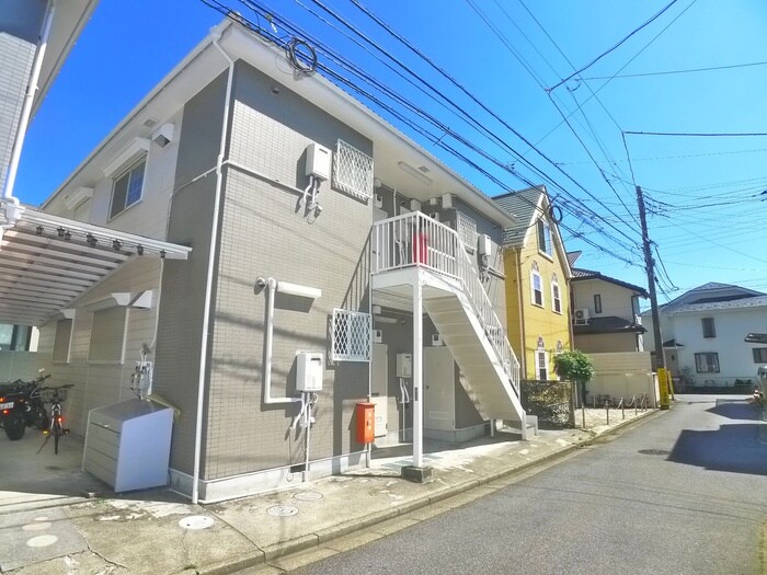 東船メゾンアイＢの物件外観写真