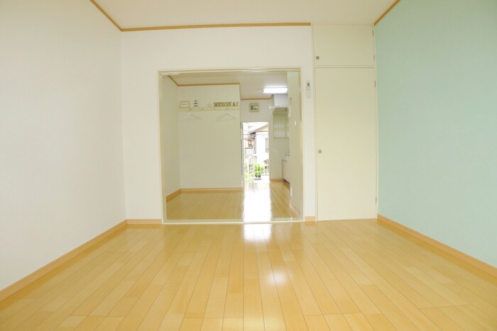 東船メゾンアイＢの物件内観写真