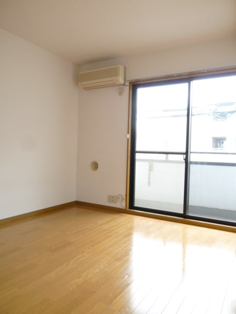 グランデュール吉武の物件内観写真