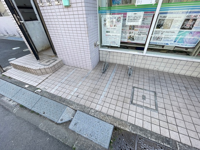 グランデュール吉武の物件外観写真