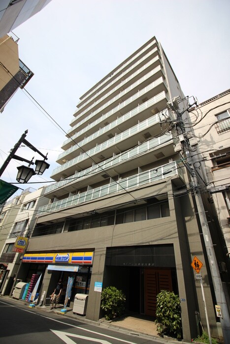 ベジフル北新宿弐番館の物件外観写真