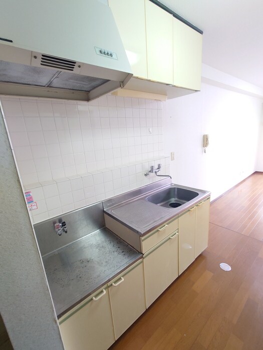 タウンハウスツジの物件内観写真