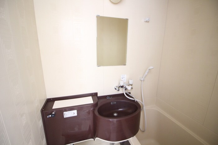 タウンハウスツジの物件内観写真