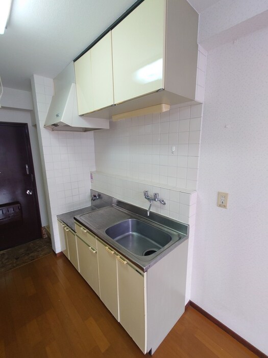 タウンハウスツジの物件内観写真