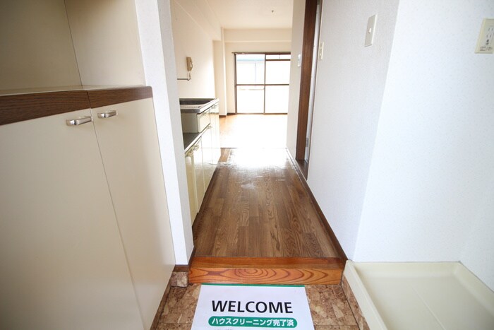 タウンハウスツジの物件内観写真