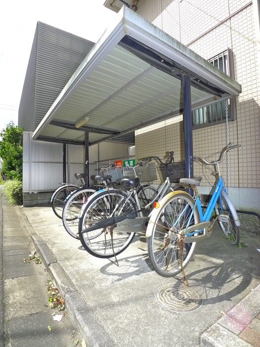 フォルモ－ザ轟の物件外観写真