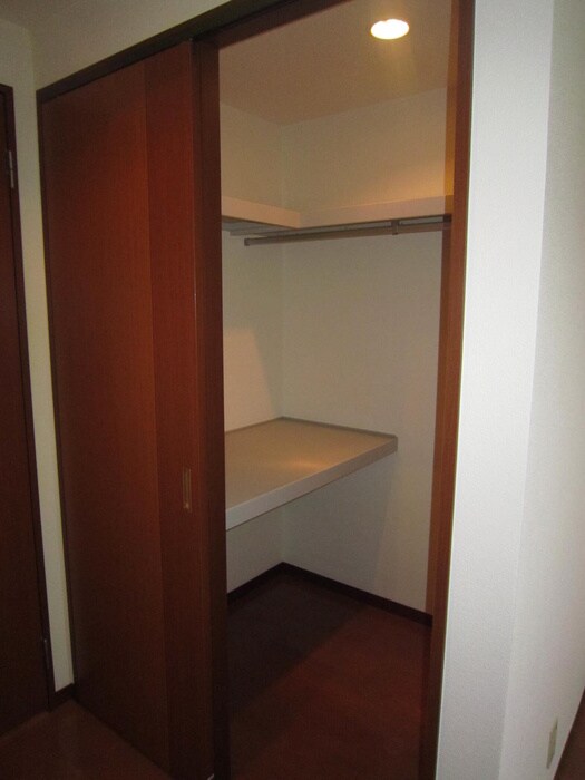 フォルモ－ザ轟の物件内観写真