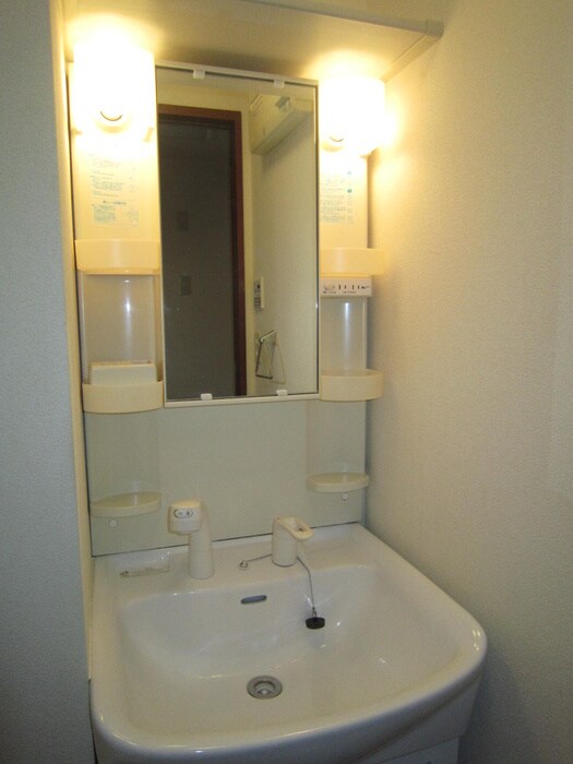 フォルモ－ザ轟の物件内観写真