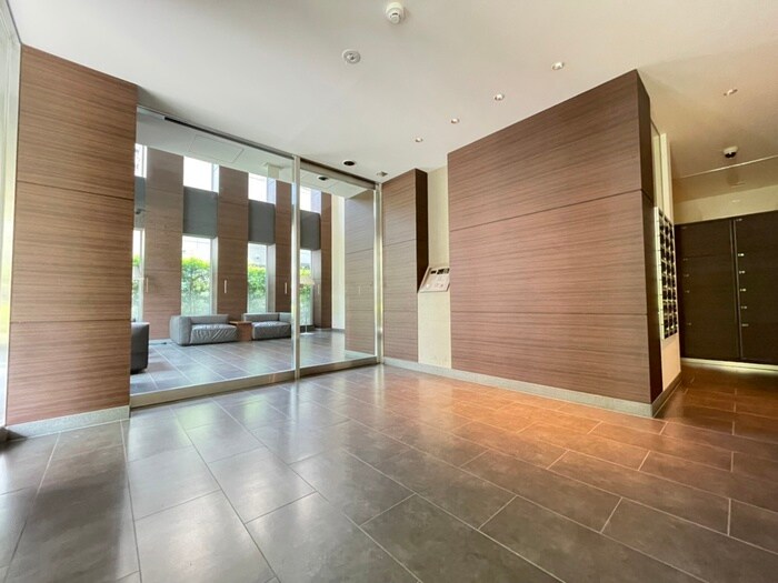 ﾊﾟｰｸｱｸｼｽ菊川ｽﾃｰｼｮﾝｹﾞｰﾄの物件外観写真