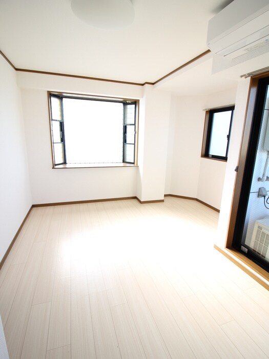 パレドゥレ－ヴの物件内観写真