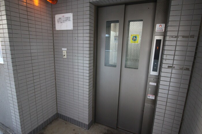 グランシャリオ千間台の物件外観写真