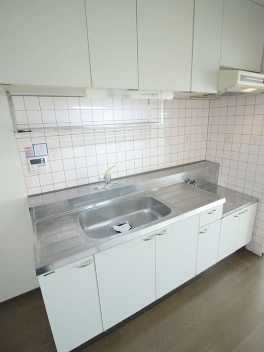 グランシャリオ千間台の物件内観写真